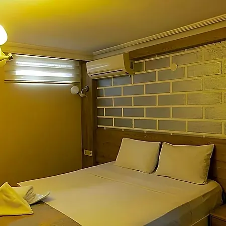 De Maree Hotel